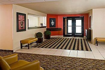Extended America - Rochester - Hotel 2*